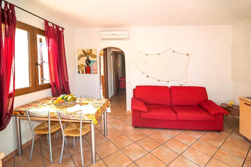 Residence Lu Soli Budoni Affitti Екстер'єр фото