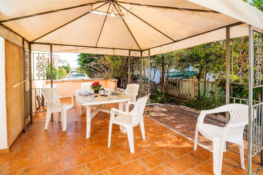 Residence Lu Soli Budoni Affitti Екстер'єр фото