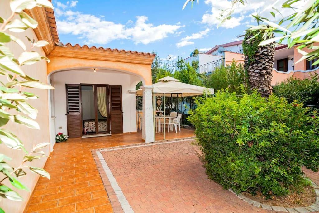 Residence Lu Soli Budoni Affitti Екстер'єр фото