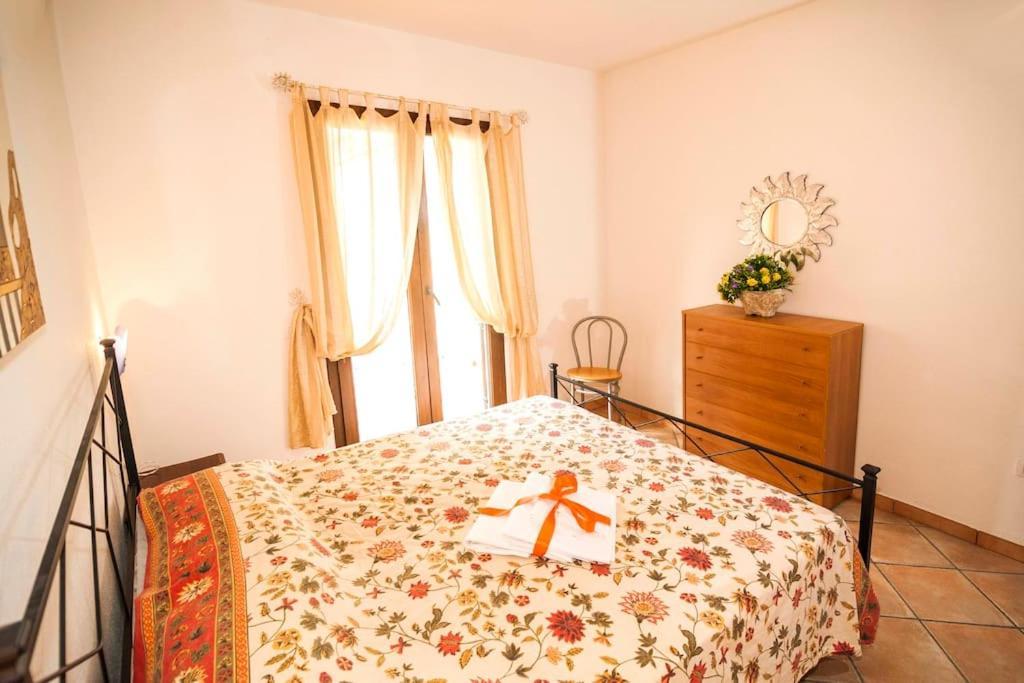 Residence Lu Soli Budoni Affitti Екстер'єр фото