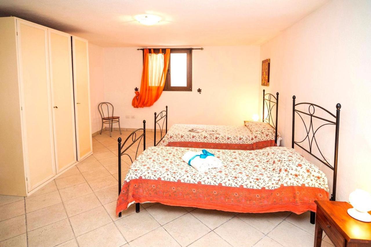 Residence Lu Soli Budoni Affitti Екстер'єр фото