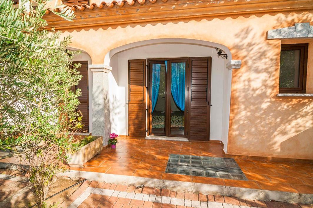Residence Lu Soli Budoni Affitti Екстер'єр фото