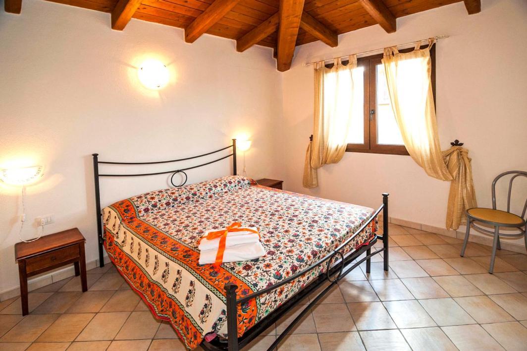 Residence Lu Soli Budoni Affitti Екстер'єр фото