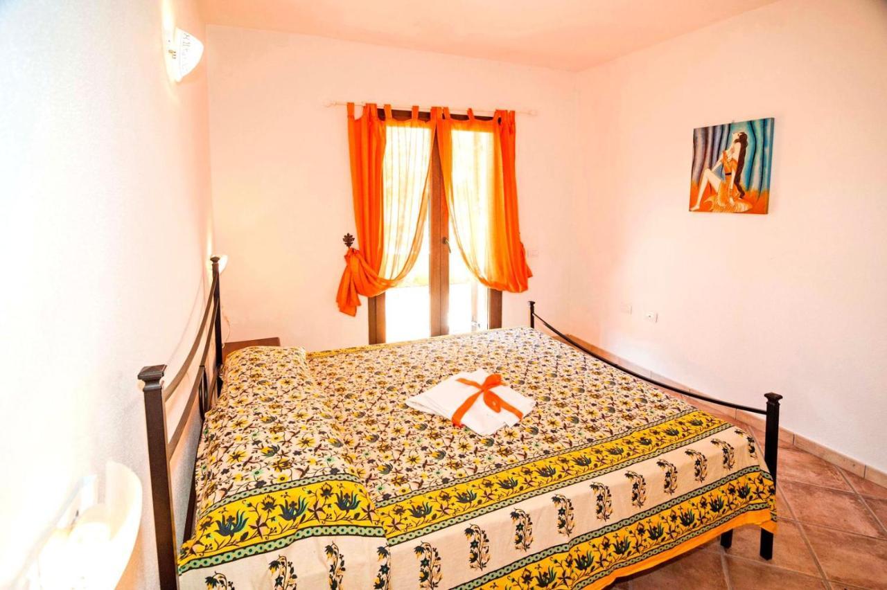 Residence Lu Soli Budoni Affitti Екстер'єр фото