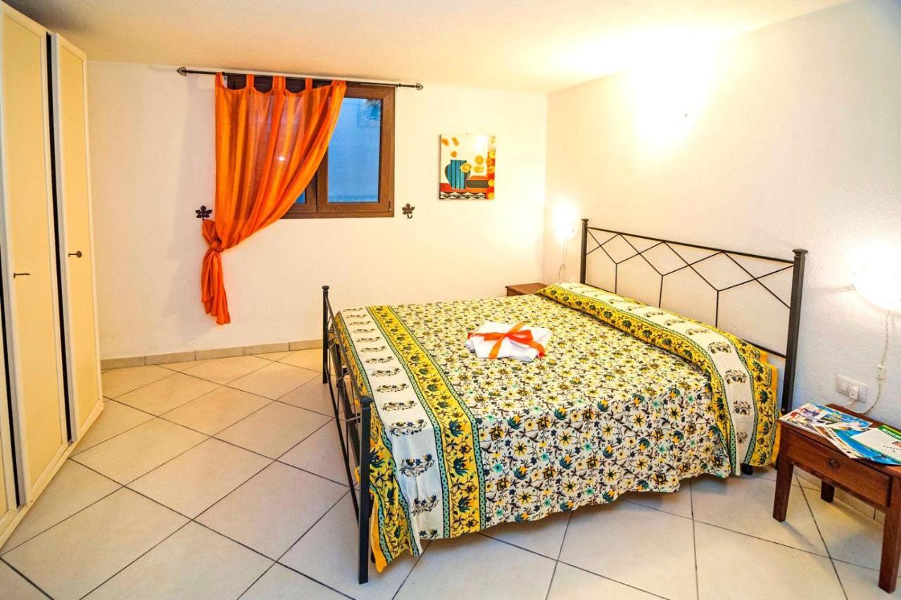 Residence Lu Soli Budoni Affitti Екстер'єр фото