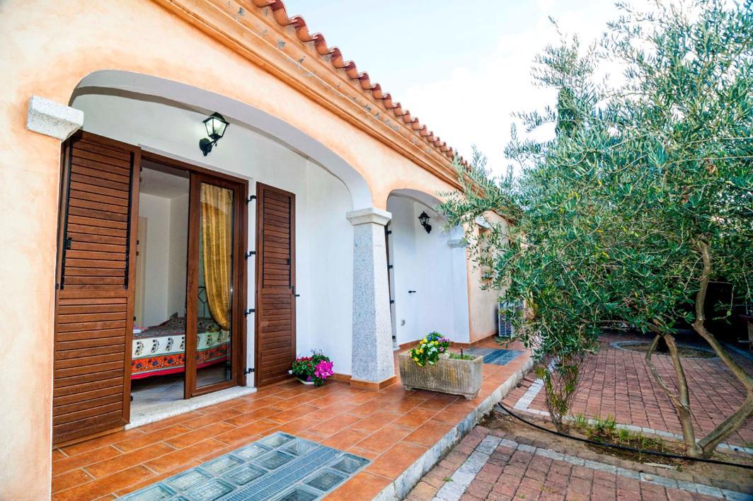 Residence Lu Soli Budoni Affitti Екстер'єр фото