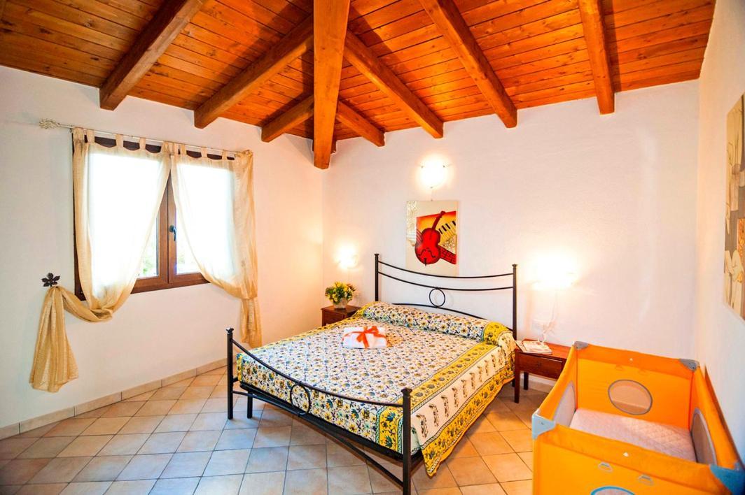 Residence Lu Soli Budoni Affitti Екстер'єр фото